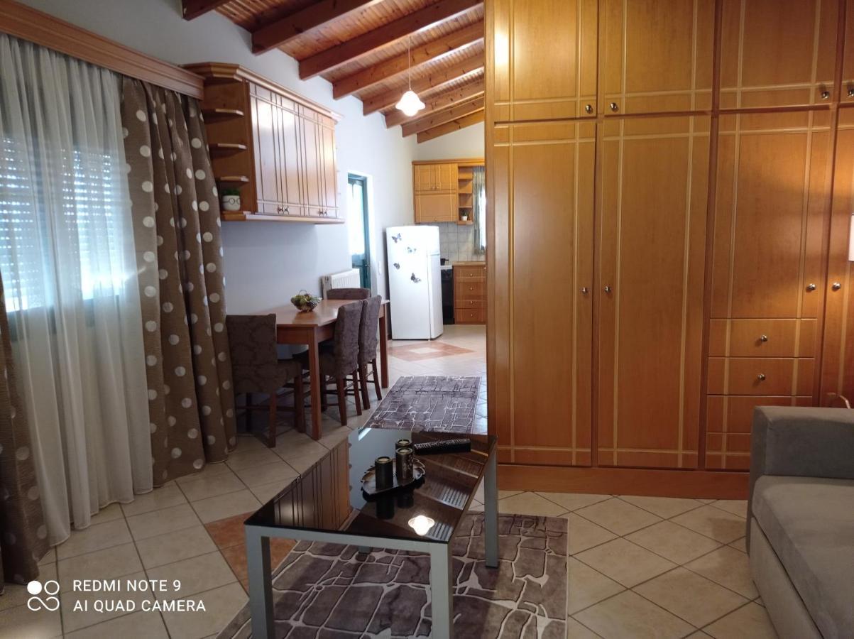 Bratis House Apartment Vartholomio Exterior photo